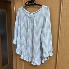 GAP チュニック ブラウス 波模様 フリル 五分袖のサムネイル