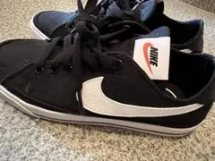 ナイキ コートレガシー スニーカー