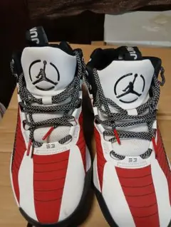 Item thumbnail for item 324db137-5168-4093-81a5-f2041b13e2fd