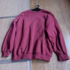 バーガンディ クルーネック トレーナー MDH