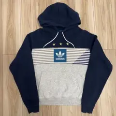 adidas トレフォイル 星刺繍 パーカー ネイビー/グレー