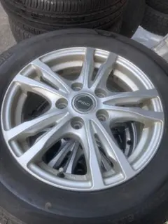 2020年製格安出品！195/65R15ブリヂストン　アイスパートナー2セレナ等のサムネイル