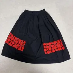 AD2015 コムデギャルソン 立体刺繍 フレアスカート 黒 M AD2015 コムデギャルソン 立体刺繍 フレアスカート 黒 M - メルカリ