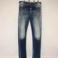 スタッズ デニム