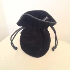 シャネルベロア巾着バッグ