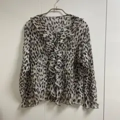 レオパード柄プリーツブラウスのサムネイル