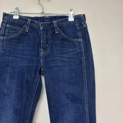 Item thumbnail for item 55db9ea9-3c60-48fc-84fe-b8b822df2af0