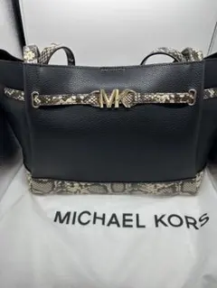 MICHAEL KORS ブラック パイソン トートバッグ