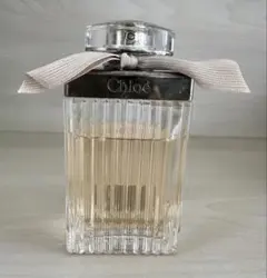 Chloé 香水 黒リボンオレンジ 角型 ボトル　75ml 生産終了品 Chloé 香水 黒リボンオレンジ 角型 ボトル 75ml 生産終了品 - メルカリ