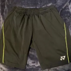 YONEX ブラックハーフパンツ M