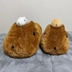 メルカリ市期間中のみ】カピバラさん なまけものくん ぬいぐるみ2体 