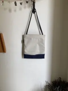 トートバッグのサムネイル