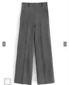 グレー スラックス
