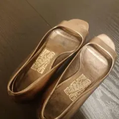 Salvatore Ferragamo オープントゥ パンプス ブロンズのサムネイル