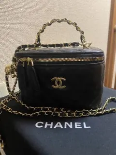 黒 レザー ショルダーバッグ