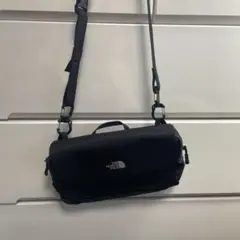 THE NORTH FACEノースフェイス　ショルダーバッグ　ブラック