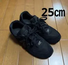 NEW BALANCEニューバランス996スニーカー　ブラック25㎝