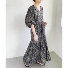 れ*い様 ELEANOR リネンライク ワンピース モチーフ柄 新品未使用 フレ