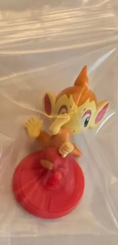 チョコエッグ　ヒコザル