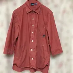 KAVU 赤 ボタンアップ 長袖シャツのサムネイル