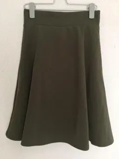 カーキ フレアスカート