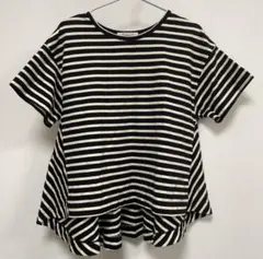 ピュアルセシン　バックフレア　ボーダーTシャツ　白黒　モノトーンのサムネイル