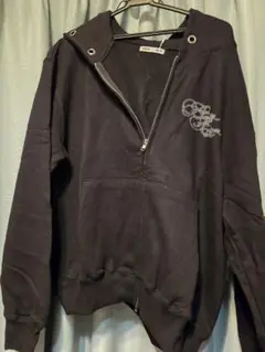 【新品タグ付き】NIIER NOR　フードジップアップ　フリーサイズ