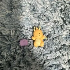 へんしんメタモン　カイリュー　フィギュア