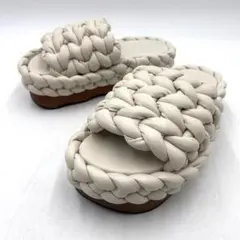 CHLOE WAVY フラット　サンダル 新品 35のサムネイル