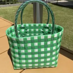 Item thumbnail for item 0caae4d3-b72c-4646-8f31-f681c0b3ea24