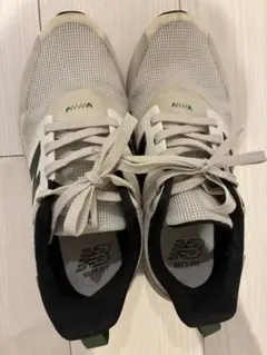 New Balance スニーカー