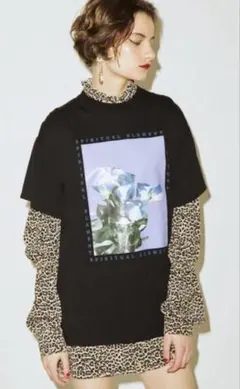 jouetie カラーフォトBIG Tシャツ ブラックのサムネイル