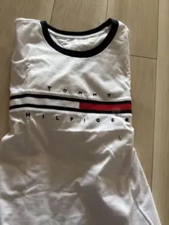 新品★タグ付き　トミーヒルフィガー　半袖Tシャツ　ユニセックス
