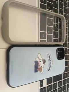 シナモンロール　サンリオ　iPhone12mini ケース 2個　まとめ売り