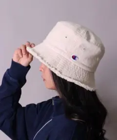 Item thumbnail for item 61ef15e1-8772-450f-862d-1eeed98d3192