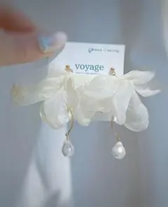 シフォン ピアス イヤリング ブライダル アイボリー パール ハンドメイド