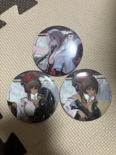 NIKKE缶バッジ3個セット