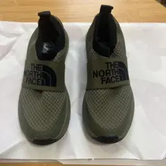 ちゃ様専用　ノースフェイス　キッズシューズ