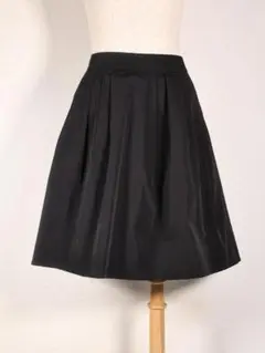 M-premierBLACK◆タックスカート・ひざ丈・サイズ36