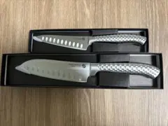 GLOBAL 三徳包丁・ペティナイ・シャープナーのセット(未使用) - メルカリ