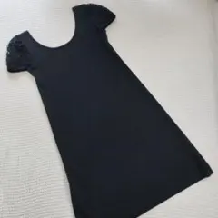 FOXEY BOUTIQUE 半袖ニット ブラック 花柄レース袖のサムネイル
