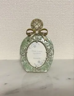 アフタヌーンティー　フォトフレーム　香水ボトルのサムネイル