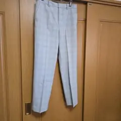 ユニクロ グレー チェック柄 スラックス