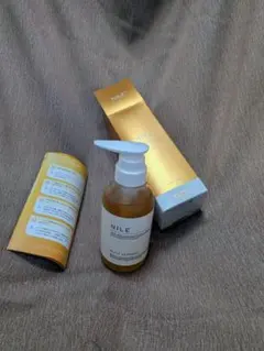 NILE 濃密泡スカルプシャンプー CF 300ml カリフォルニアのサムネイル