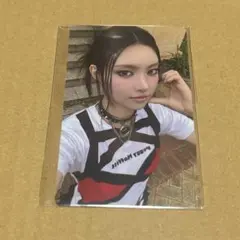 ILLIT ユナ bomb youtube gift トレカ ラキドロ