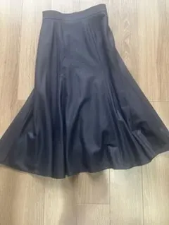 新品 タグ付き ユナイテッドアローズ バランサー フレアスカート ネイビー