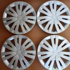 ダイハツ タント 純正 ホイールキャップ 14インチ ホワイト塗装 - メルカリ