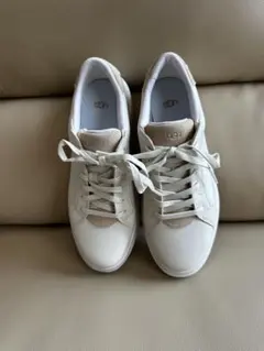 n*6様 UGG ホワイト×ベージュ Scape Lace スケープレースのサムネイル