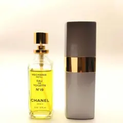 CHANEL No.19 オードトワレ リフィル 50ml ＋ スプレーケース