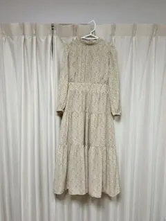 アースミュージックエコロジー　花柄　フレア　ロングスカート　イエロー